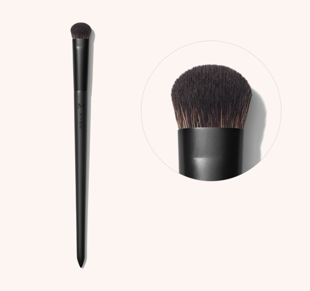 V105 Dense Edged Concealer Brush