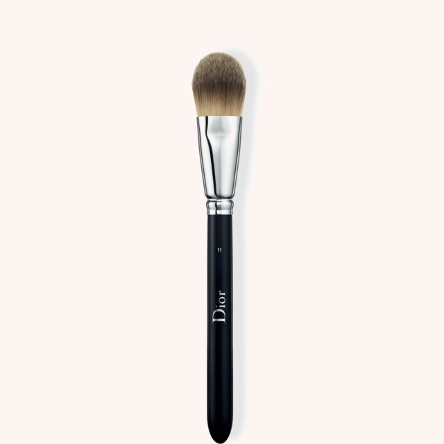 Backstage Light Coverage Fluid Foundation Brush N° 11