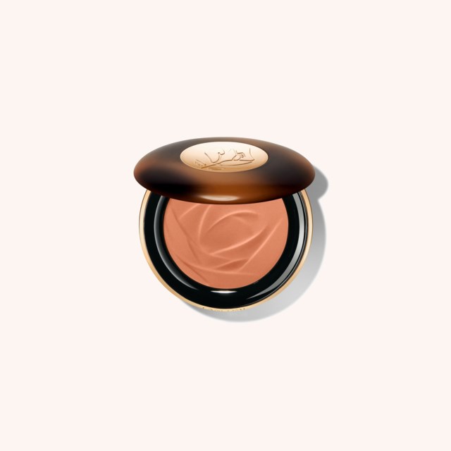 Teint Idole Ultra Wear C.E. Skin Transforming Bronzer 3