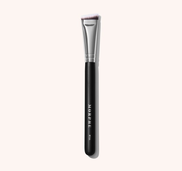 Small Flat Angled Contour Brush - M164