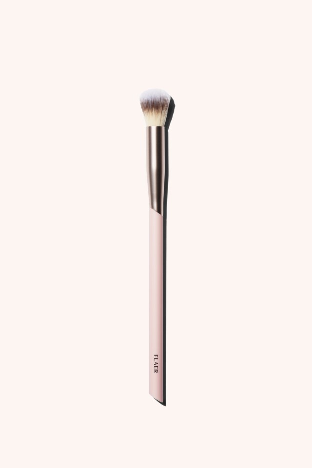 209 Buffing Concealer Brush 209 Buffing Concealer Brush