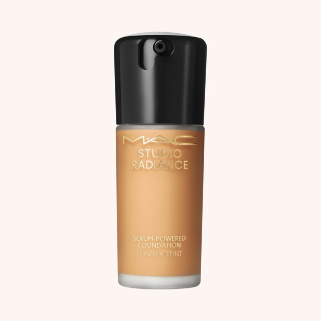 Studio Radiance Serum Powered Foundation NC 45